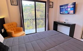 HOTEL BOUTIQUE ÁRBOL De LA VIDA